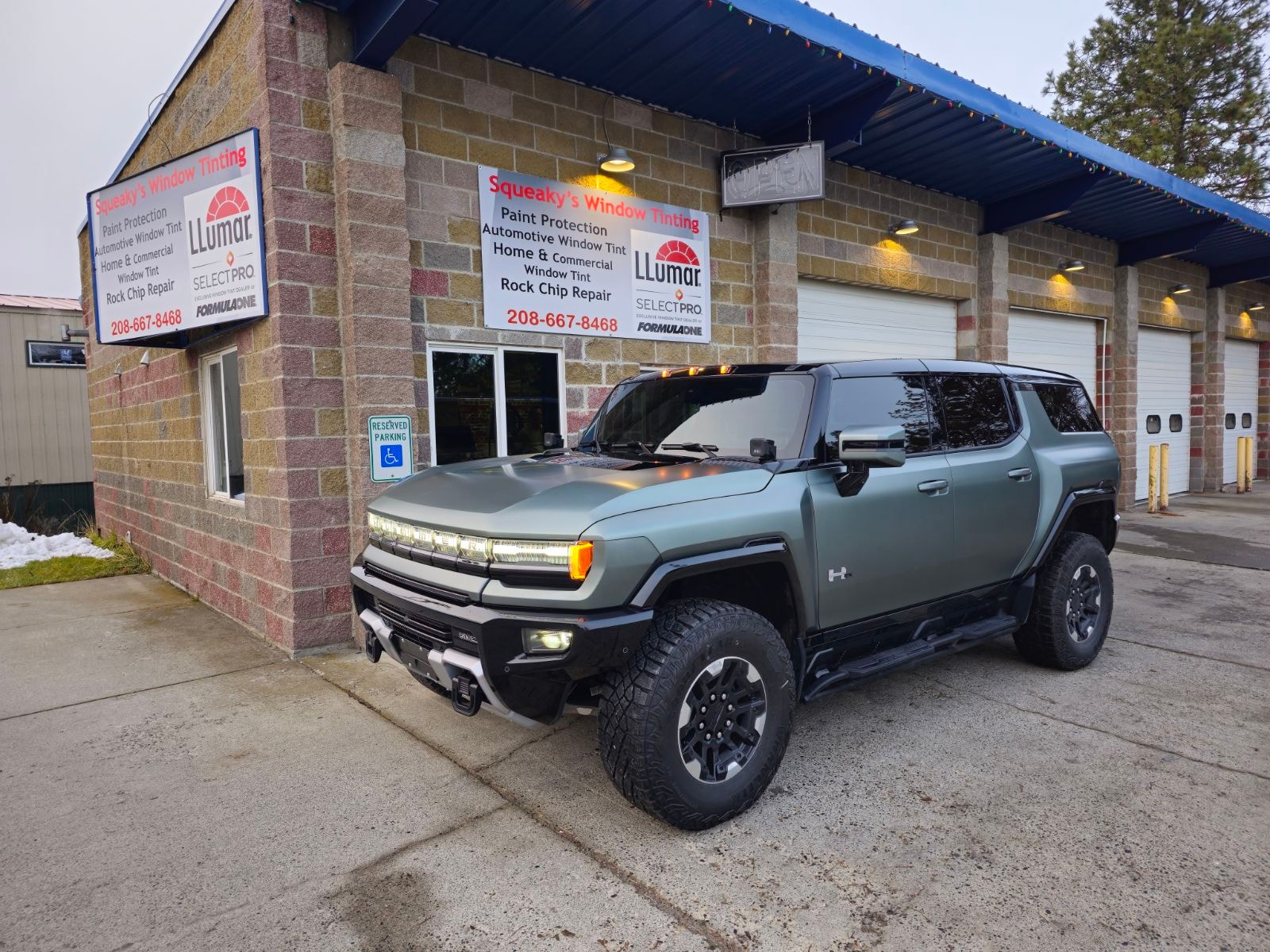 SUV automotive tinting project